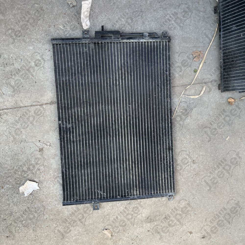 Occasion : Radiateur climatisation 2.7L CRD, 4.0L et 4.7L V8 pour Jeep Grand Cherokee WJ, WG (1999-2004)