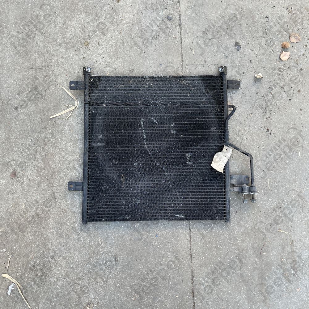 Occasion : Radiateur climatisation 2.8L CRD pour Jeep Cherokee Liberty KJ (2005-2007)