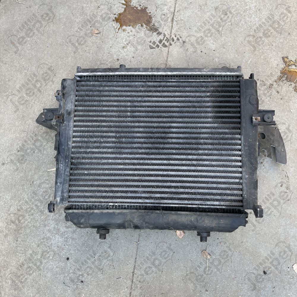 Occasion : Radiateur moteur et radiateur turbo (intercooler) 2.7L CRD pour Jeep Grand Cherokee WJ, WG (2001-2004)
