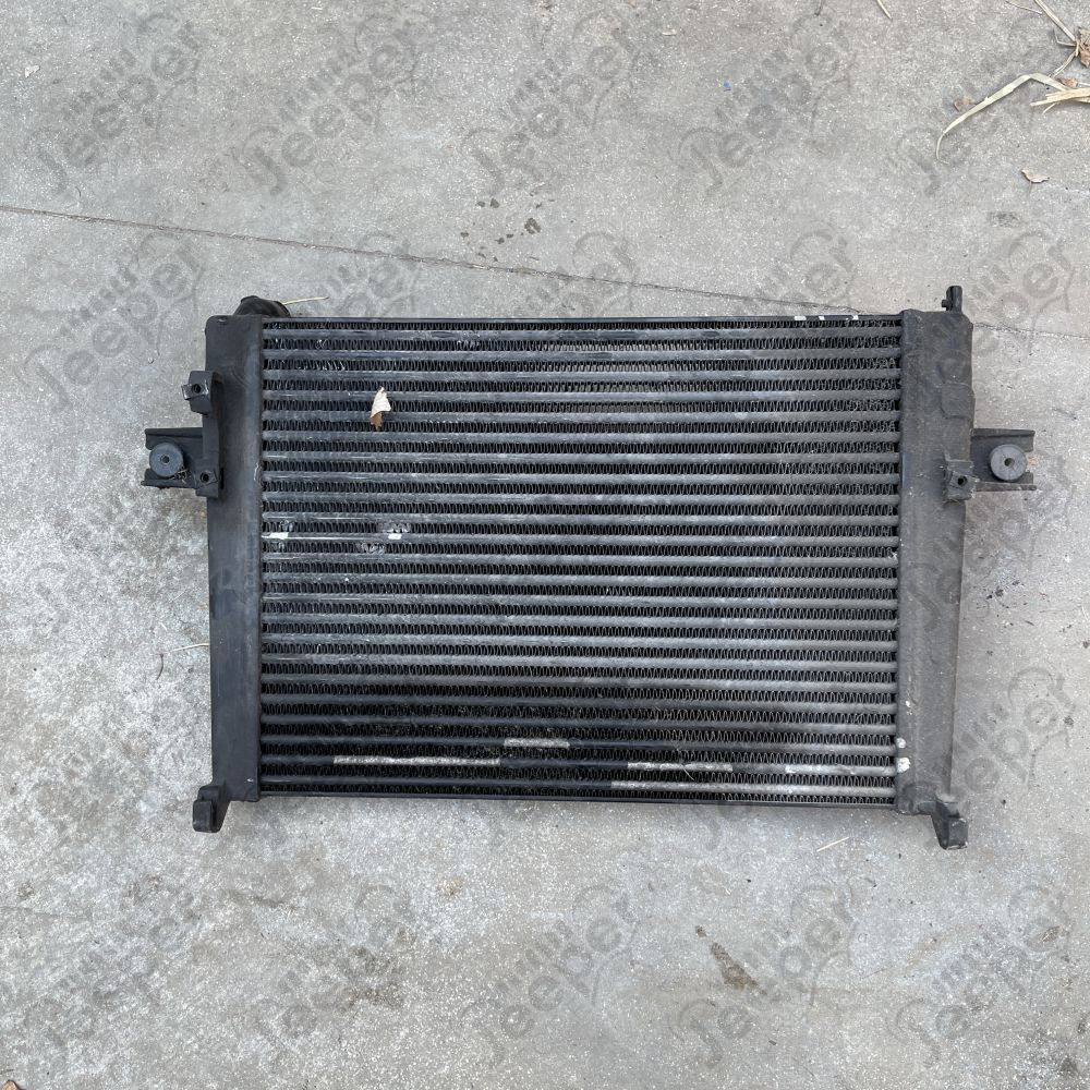 Occasion : Radiateur turbo (intercooler) 2.7L CRD pour Jeep Grand Cherokee WJ, WG (2002-2004)