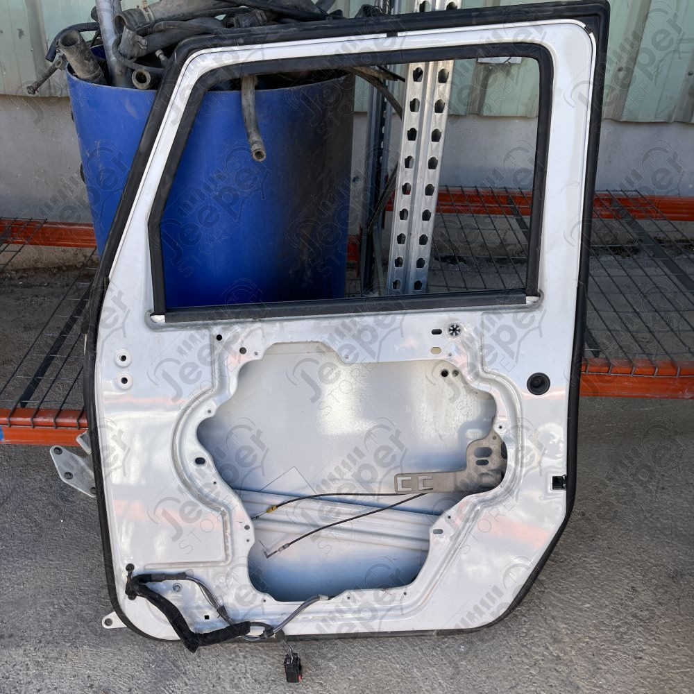 Occasion : Porte avant droite blanche pour Jeep Wrangler JK (2007-2010)