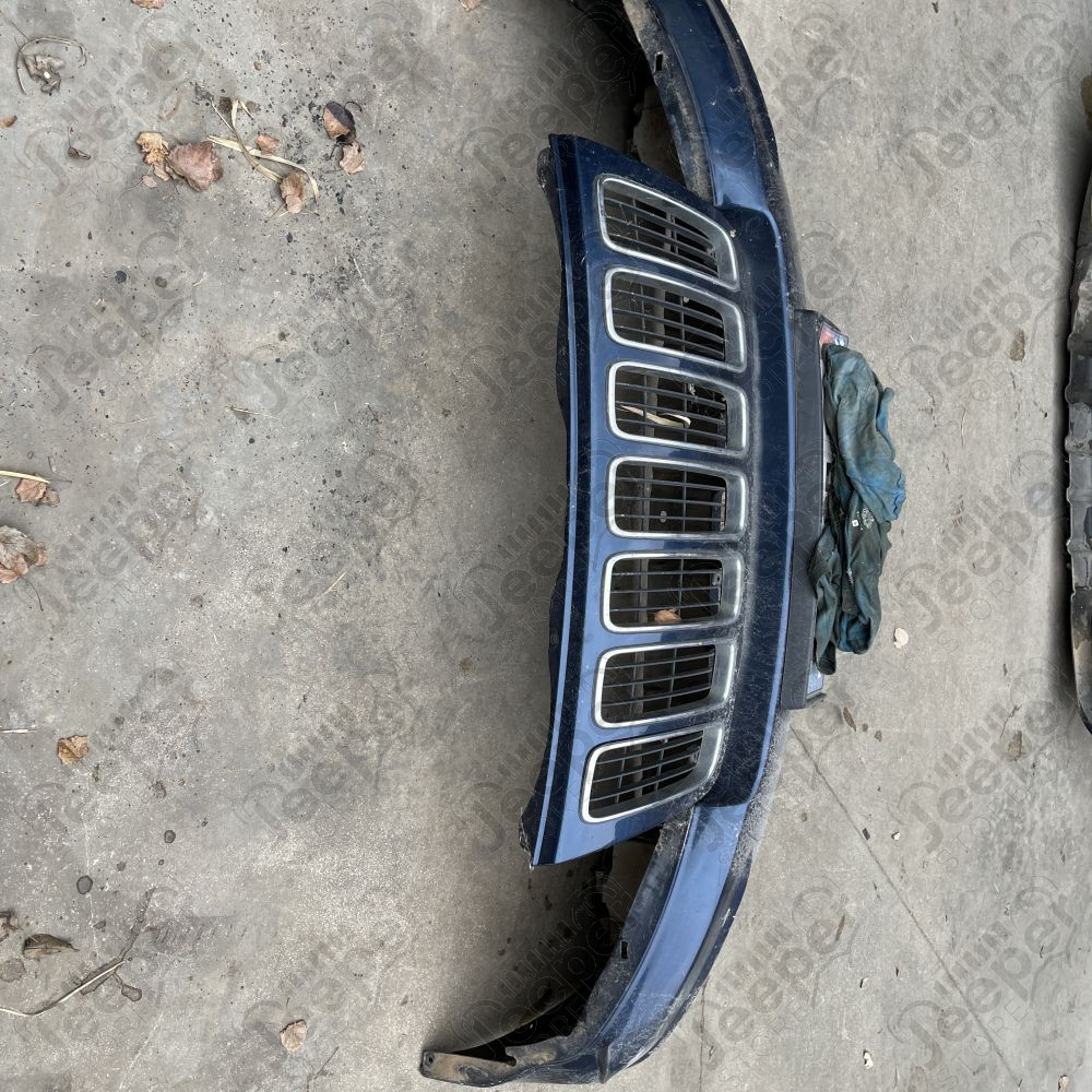 Occasion : Pare chocs avant bleu pour Jeep Grand Cherokee WJ, WG (1999-2002)