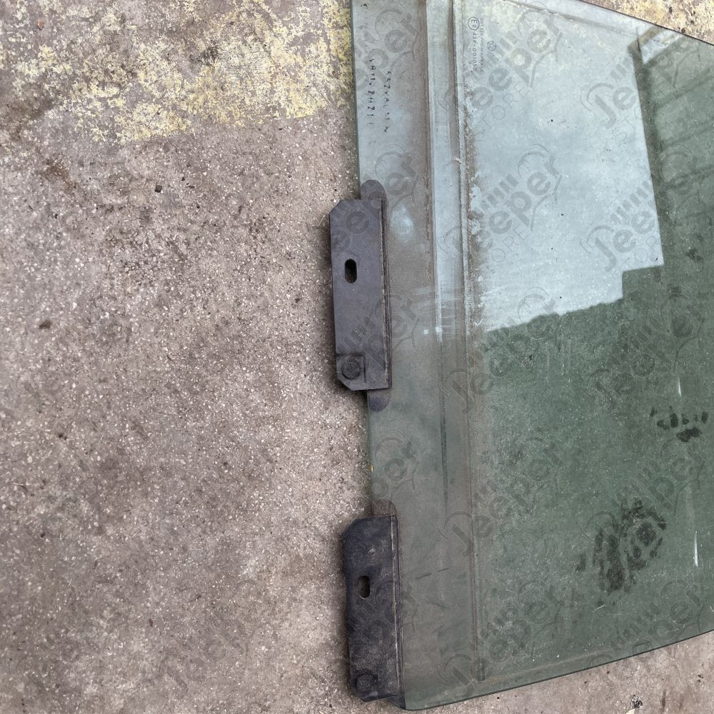 Occasion : Vitre arrière gauche pour Jeep Grand Cherokee ZJ, ZG