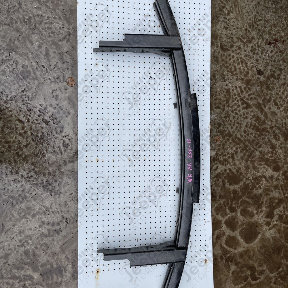 Occasion : Traverse acier arrière de pare chocs pour Jeep Grand Cherokee WL, WK2 (2011-2015)