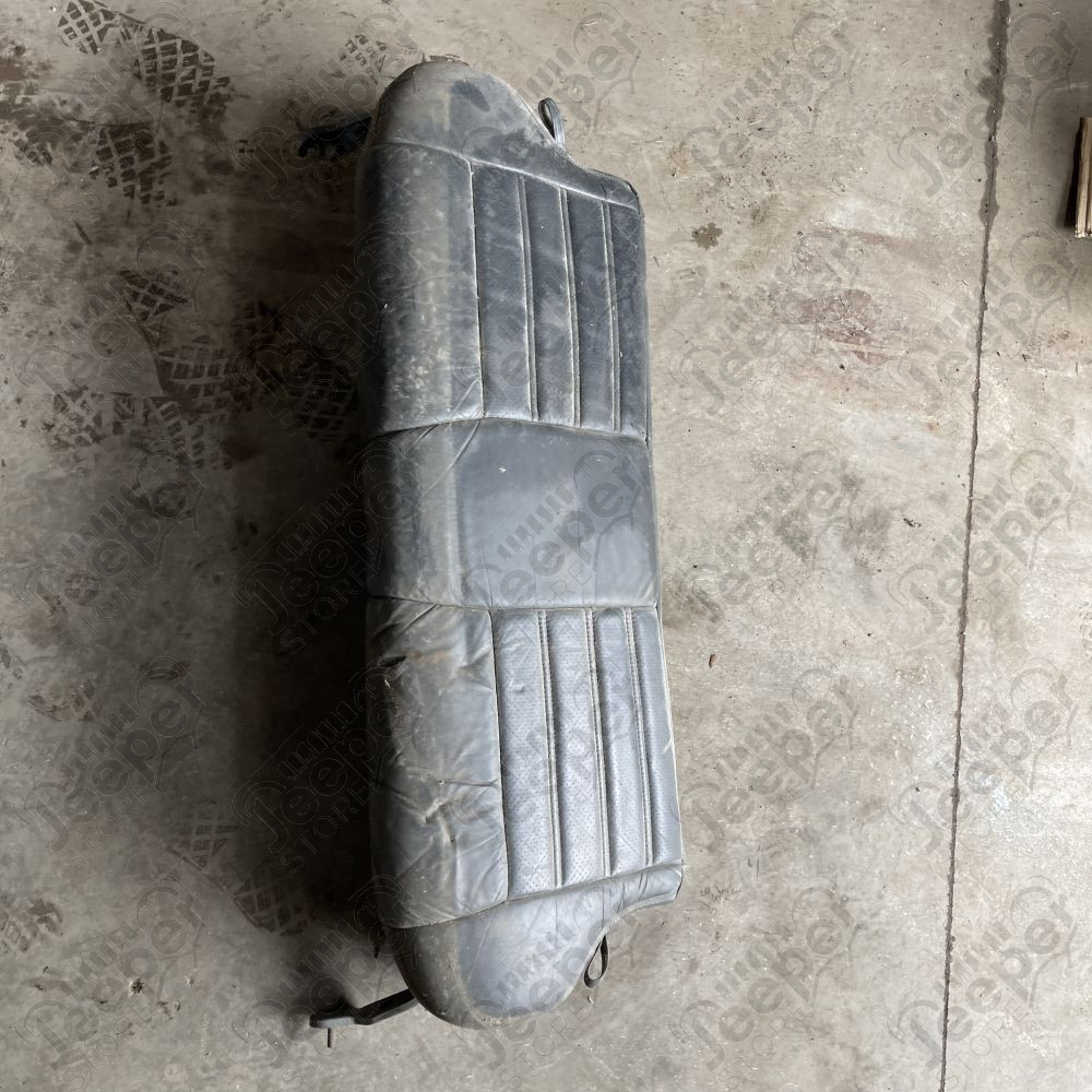 Occasion : 1/2 banquette assise cuir gris pour Jeep Cherokee XJ (1984-1996)