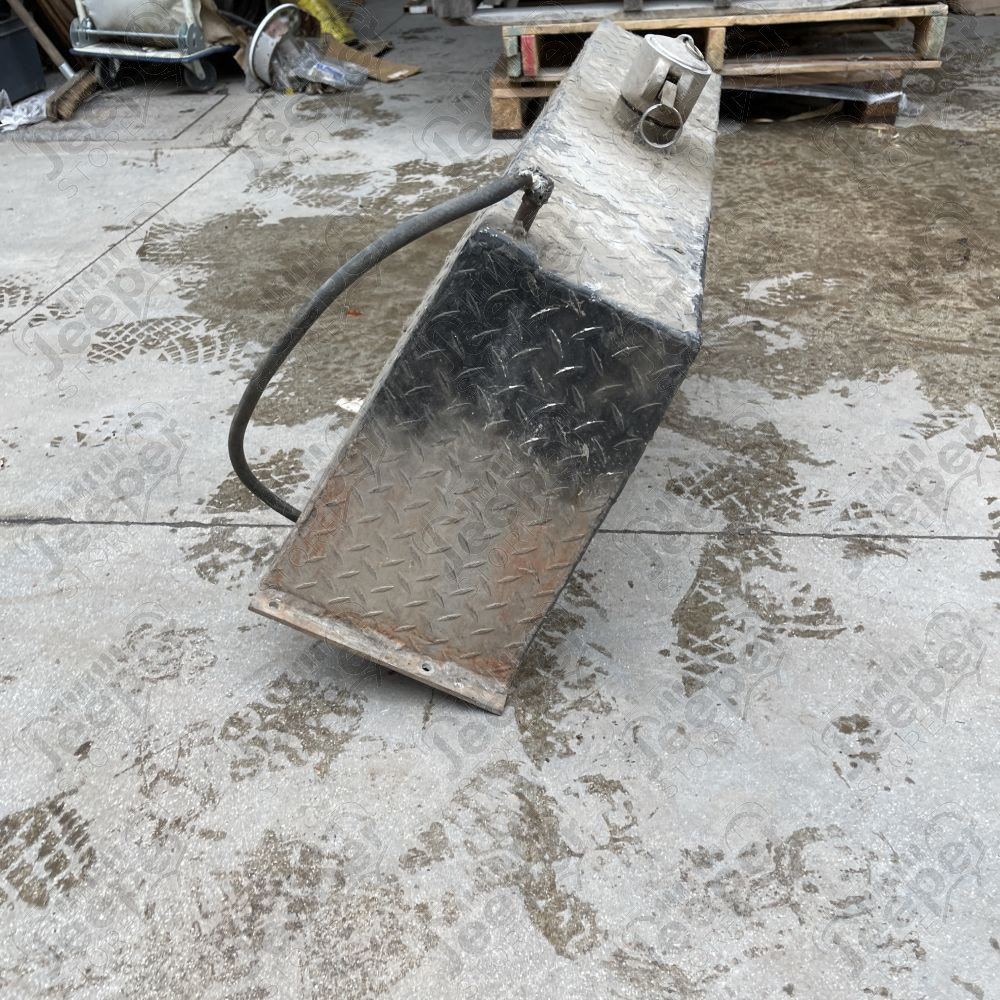Occasion : Réservoir additionnel en aluminium pour Jeep divers