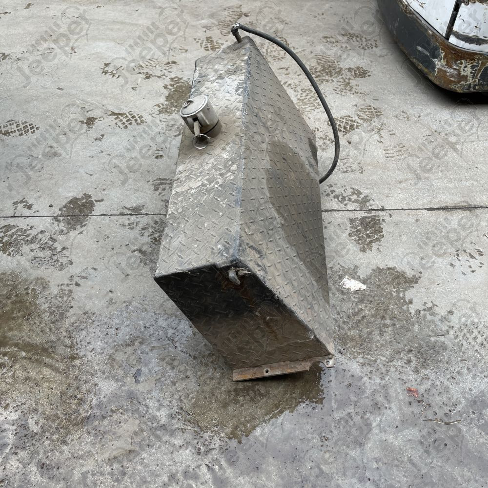 Occasion : Réservoir additionnel en aluminium pour Jeep divers