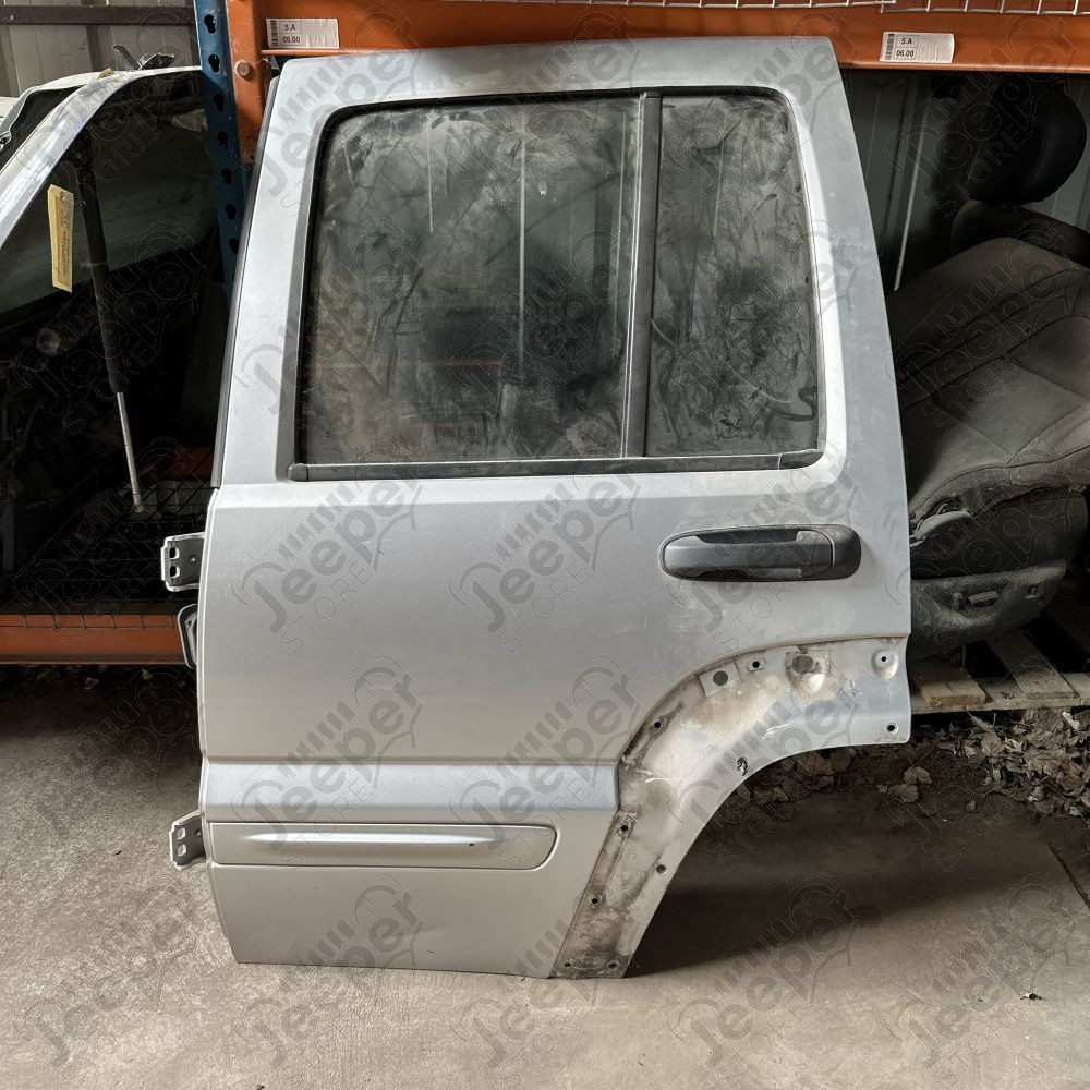 Occasion : Porte arrière gauche grise pour Jeep Cherokee Liberty KJ (2002-2007)