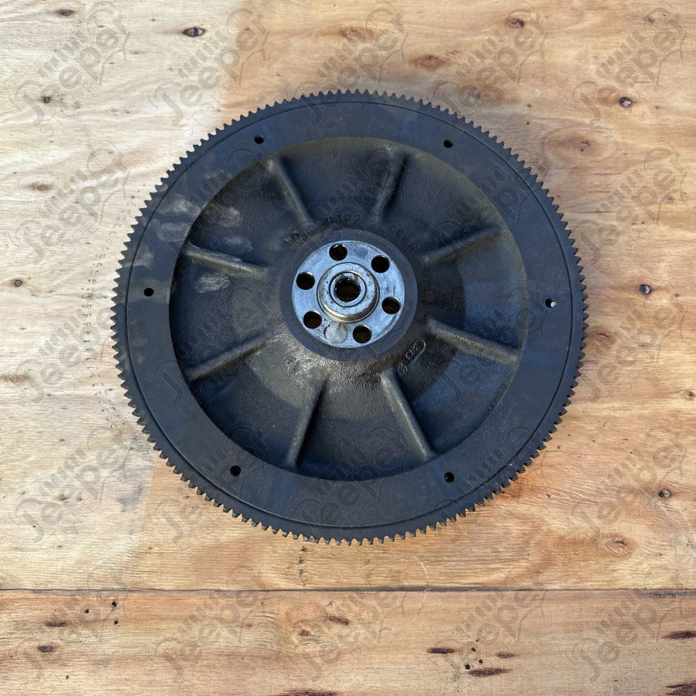 Occasion : Volant moteur 2.5L mono point pour YJ, XJ (1987-1991)