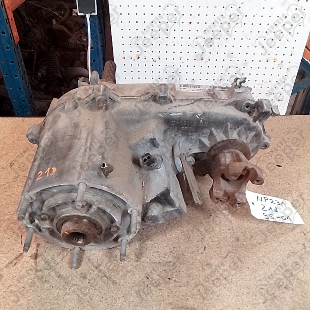 Occasion : Boîte de transfert NP231 à réviser / 21 dents / ratio : 2,72 pour Jeep TJ, XJ, ZJ, ZG - Véhicules compatibles : Jeep Wrangler TJ (1996-2001), Jeep Cherokee XJ (1995-2001), Jeep Grand Cherokee ZJ, ZG (1992-1998)