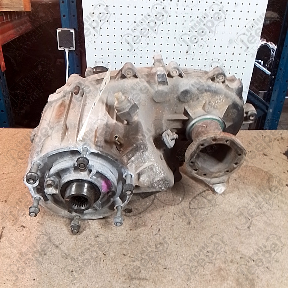Occasion : Boîte de transfert NP242 fonctionnelle / 23 dents / ratio : 2,72 pour Jeep Cherokee Liberty KJ
