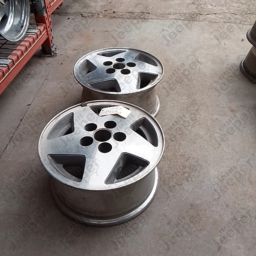 Occasion : Jante en aluminium 5x114,3 - 7x15 pour Jeep YJ, TJ, MJ, XJ, KJ, ZJ, ZG