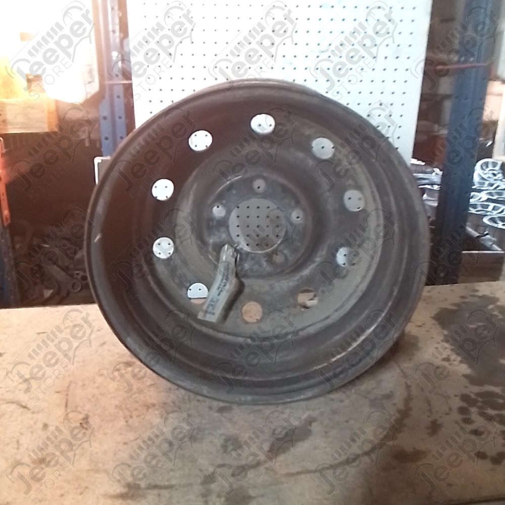 Occasion : Jante en acier 5x127 - 7x16 pour Jeep Grand Cherokee WJ, WG