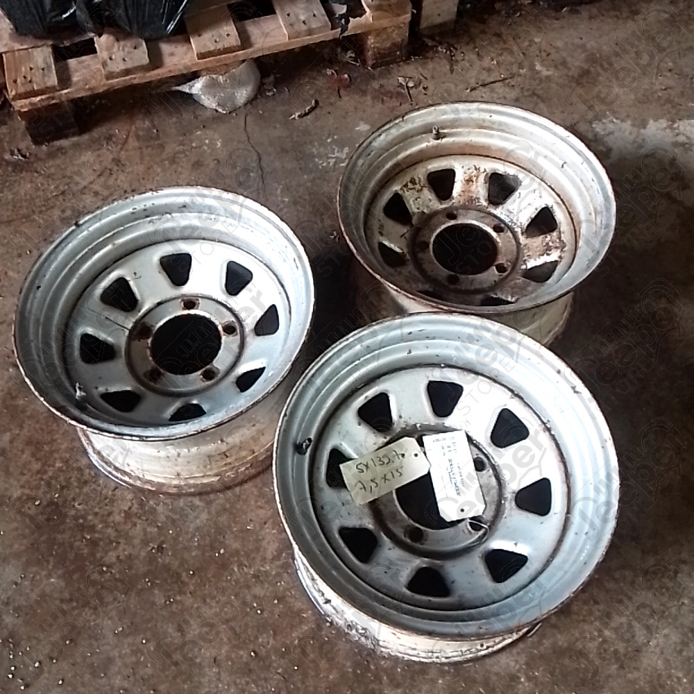 Occasion : Jante en acier 5x139,7 - 7,5x15 pour Jeep C104, C101, WSJ, WJSW, WJT, VJ3, VJ2