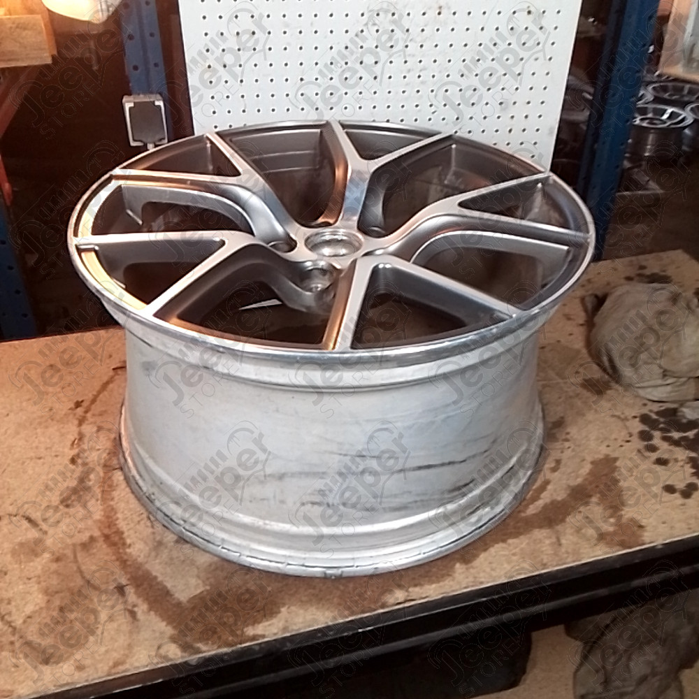 Occasion : Jante aluminium d'origine 5x127 - 10x20 SRT8 pour Jeep Grand Cherokee WL, WK2