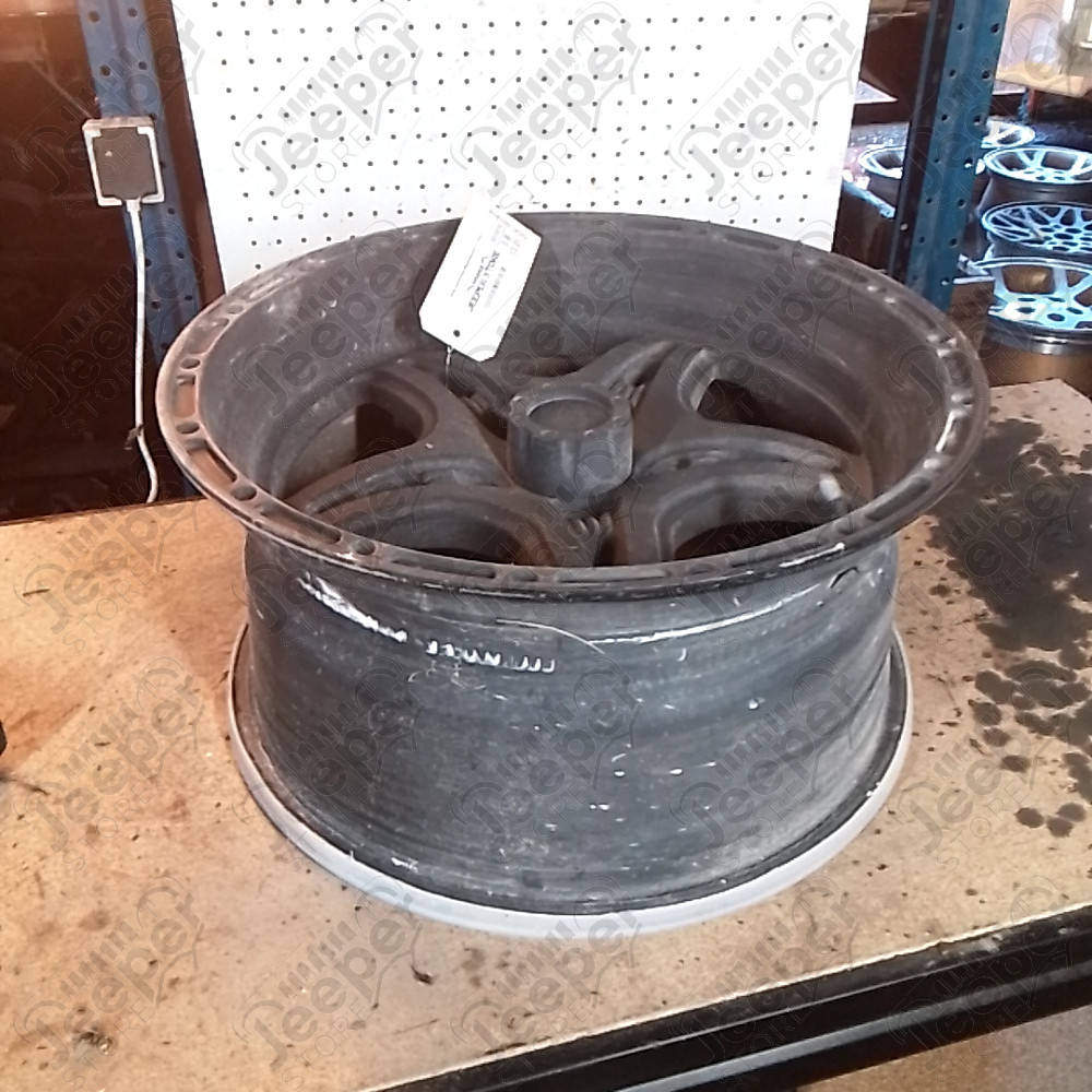 Occasion : Jante aluminium Raceline noir 5x127 - 8.5x17 pour Jeep JK, KK, WJ, WG, WH, WK, WL, WK2