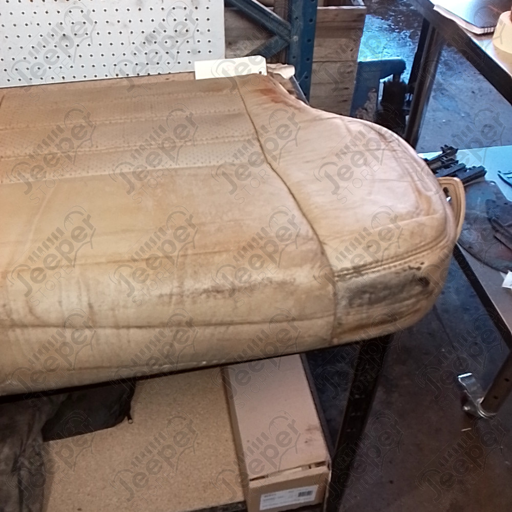 Occasion : Dossier banquette arrière beige en cuir pour Jeep Cherokee XJ