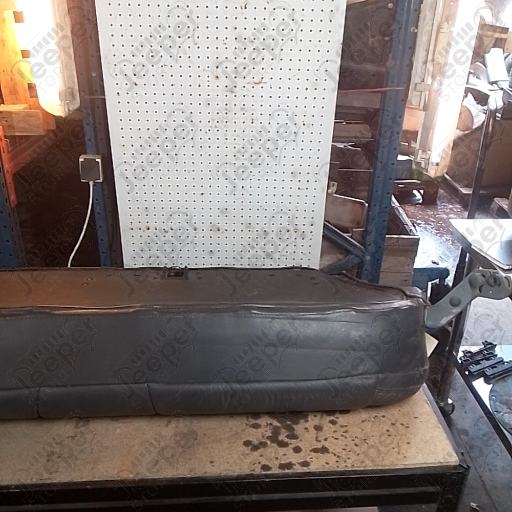 Occasion : Assise banquette arrière grise en cuir pour Jeep Cherokee XJ