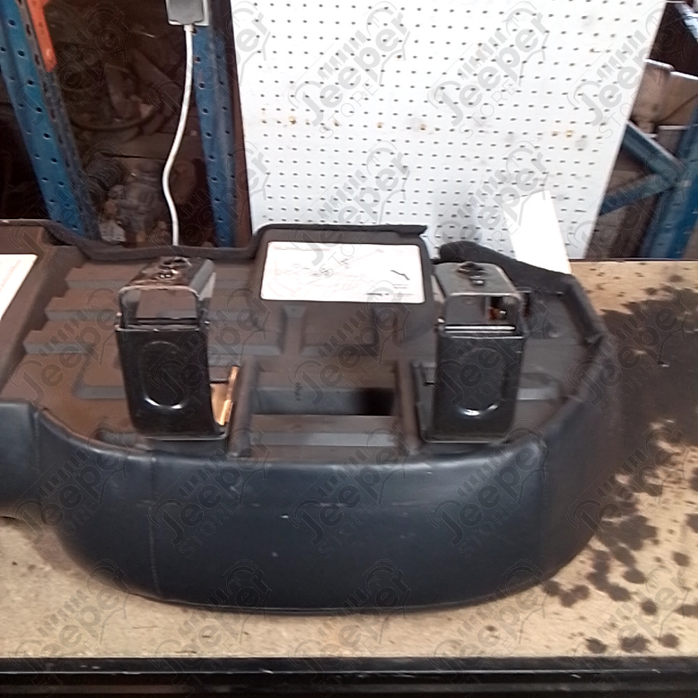Occasion : Assise 2/3 banquette arrière gris/noir en cuir pour Jeep Grand Cherokee WJ, WG