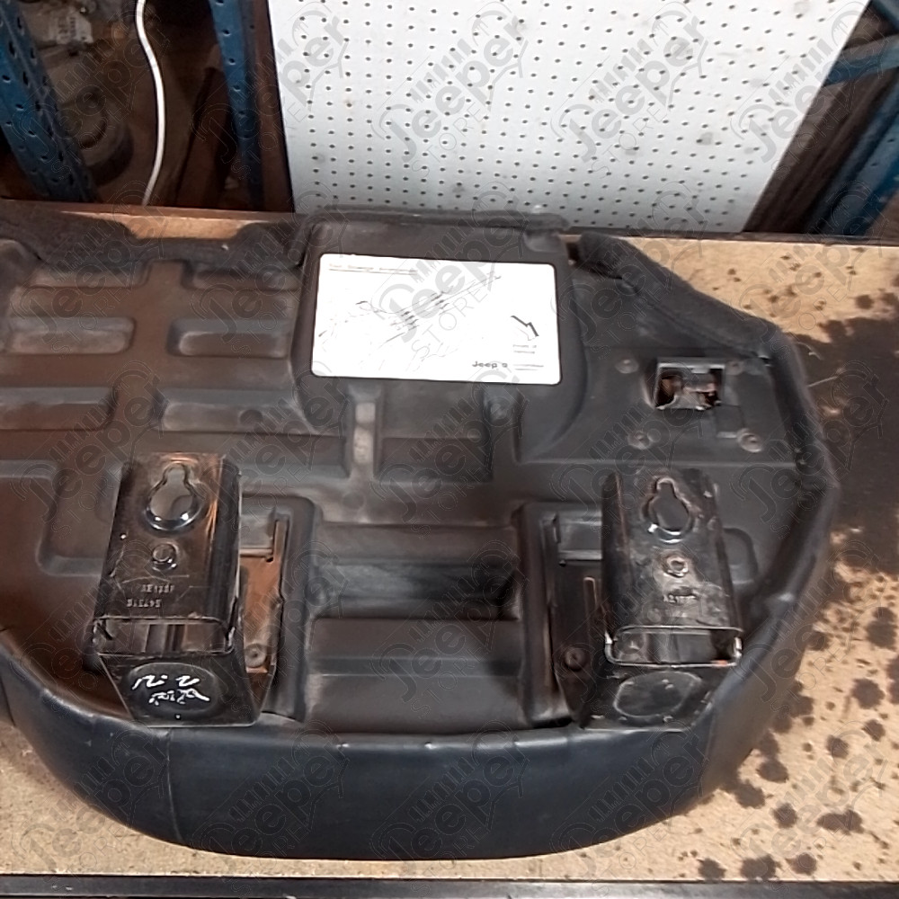 Occasion : Assise 2/3 banquette arrière gris/noir en cuir pour Jeep Grand Cherokee WJ, WG