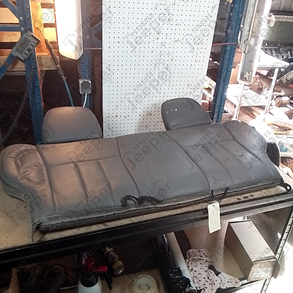 Occasion : Dossier banquette arrière gris en cuir + appuis tête pour Jeep Cherokee XJ