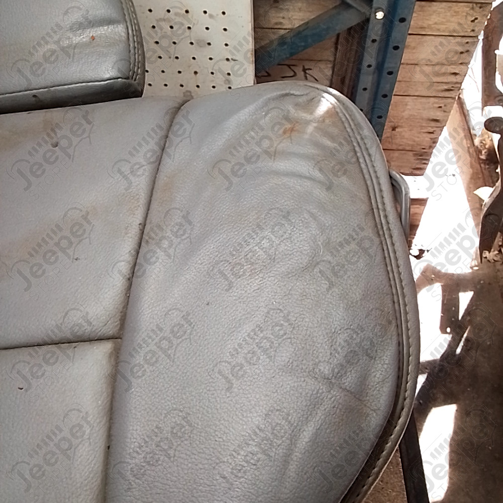 Occasion : Dossier banquette arrière gris en cuir + appuis tête pour Jeep Cherokee XJ