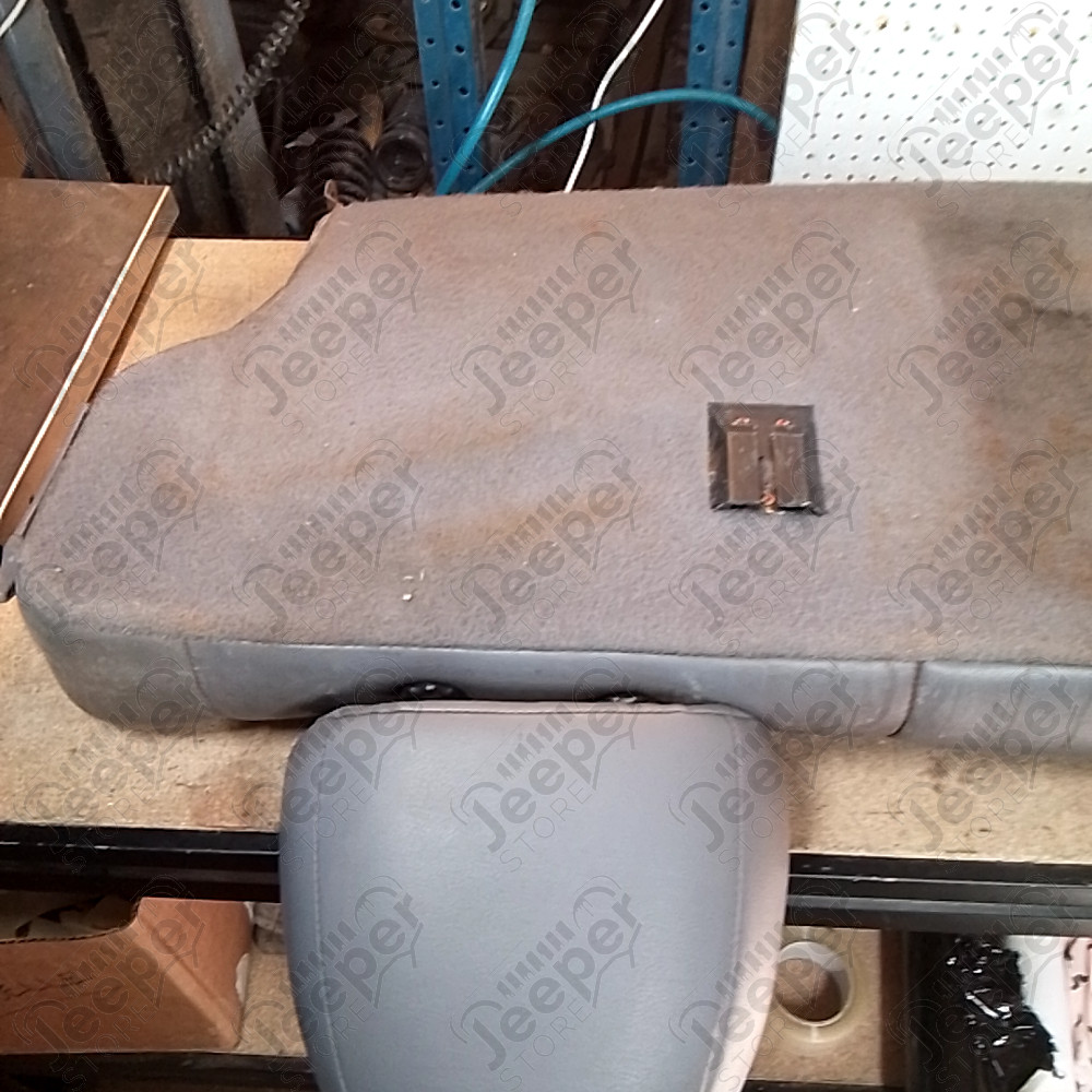 Occasion : Dossier banquette arrière gris en cuir + appuis tête pour Jeep Cherokee XJ