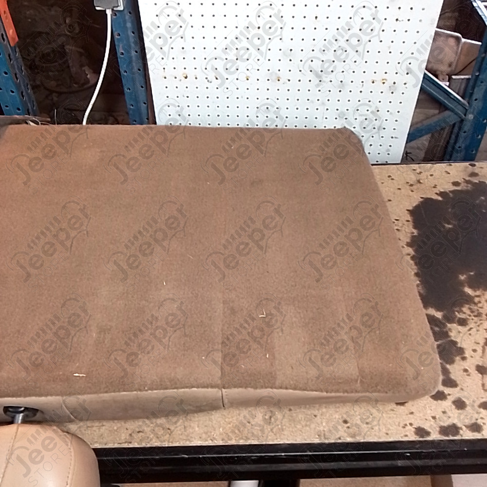 Occasion : Dossier 2/3 banquette arrière beige en cuir + appui tête pour Jeep Grand Cherokee WJ, WG