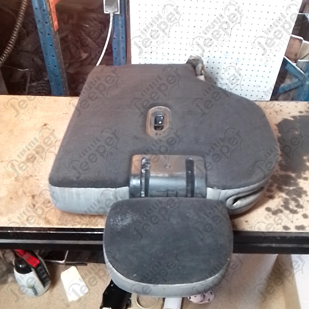 Occasion : Dossier 1/3 banquette arrière gris en alcantara/cuir + appui tête pour Jeep Grand Cherokee WJ, WG