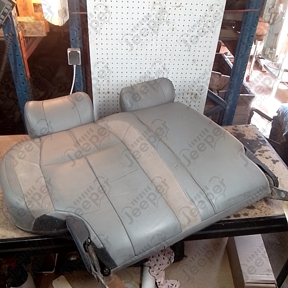 Occasion : Dossier 2/3 banquette arrière gris en alcantara/cuir + appui tête pour Jeep Grand Cherokee WJ, WG