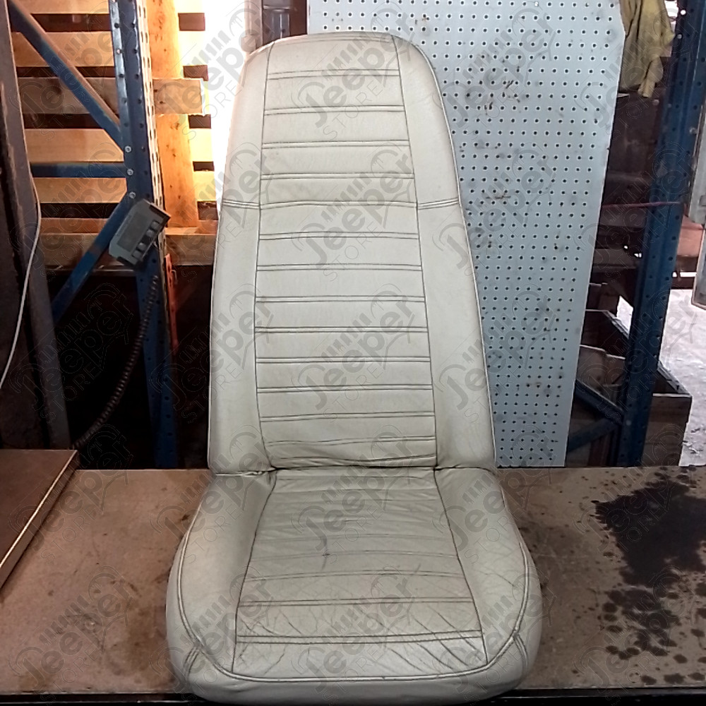 Occasion : Siège avant gauche ou droit beige en cuir pour Jeep CJ7, CJ8, YJ