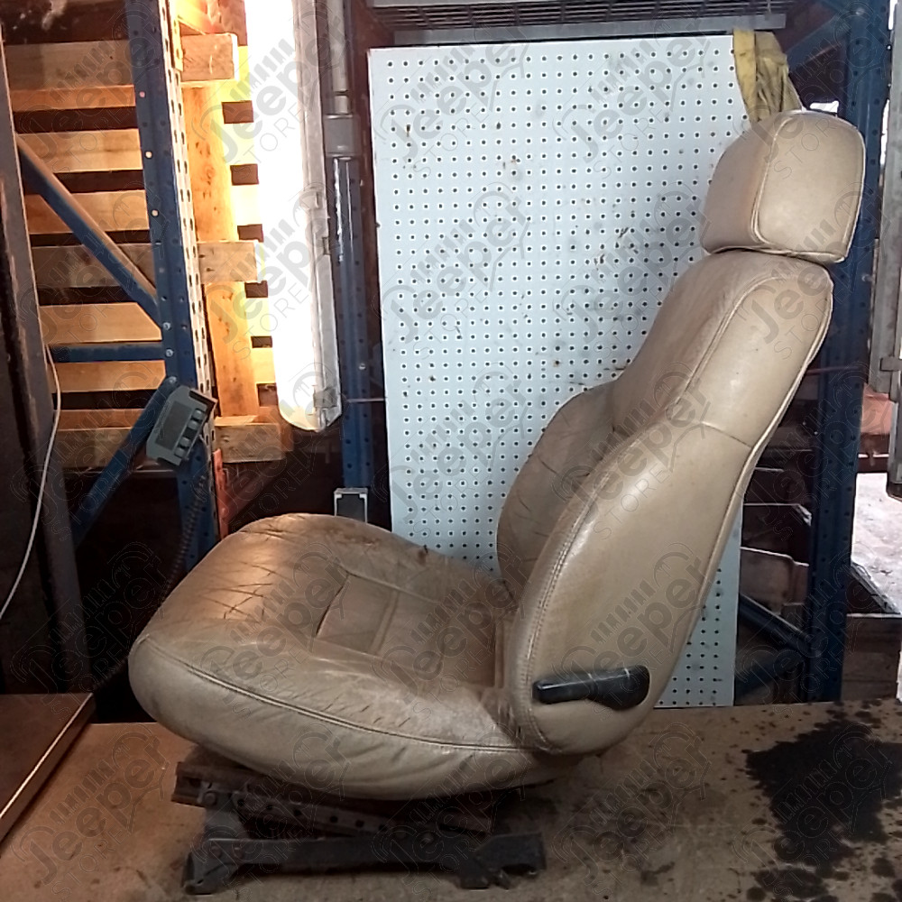 Occasion : Siège conducteur beige en cuir (sans son socle) + appui tête pour Jeep Cherokee XJ