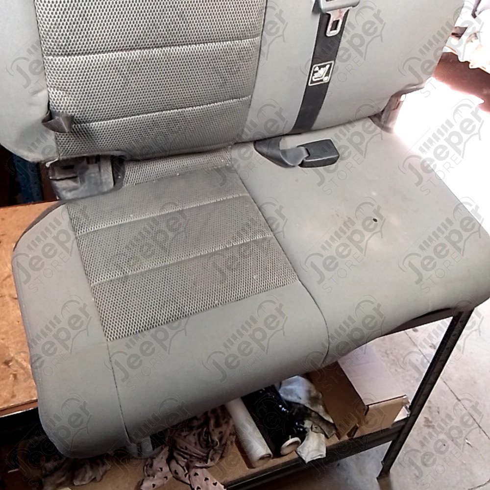 Occasion : Banquette arrière 2/3 grise en tissu pour Jeep Wrangler JK Unlimited (4 portes)