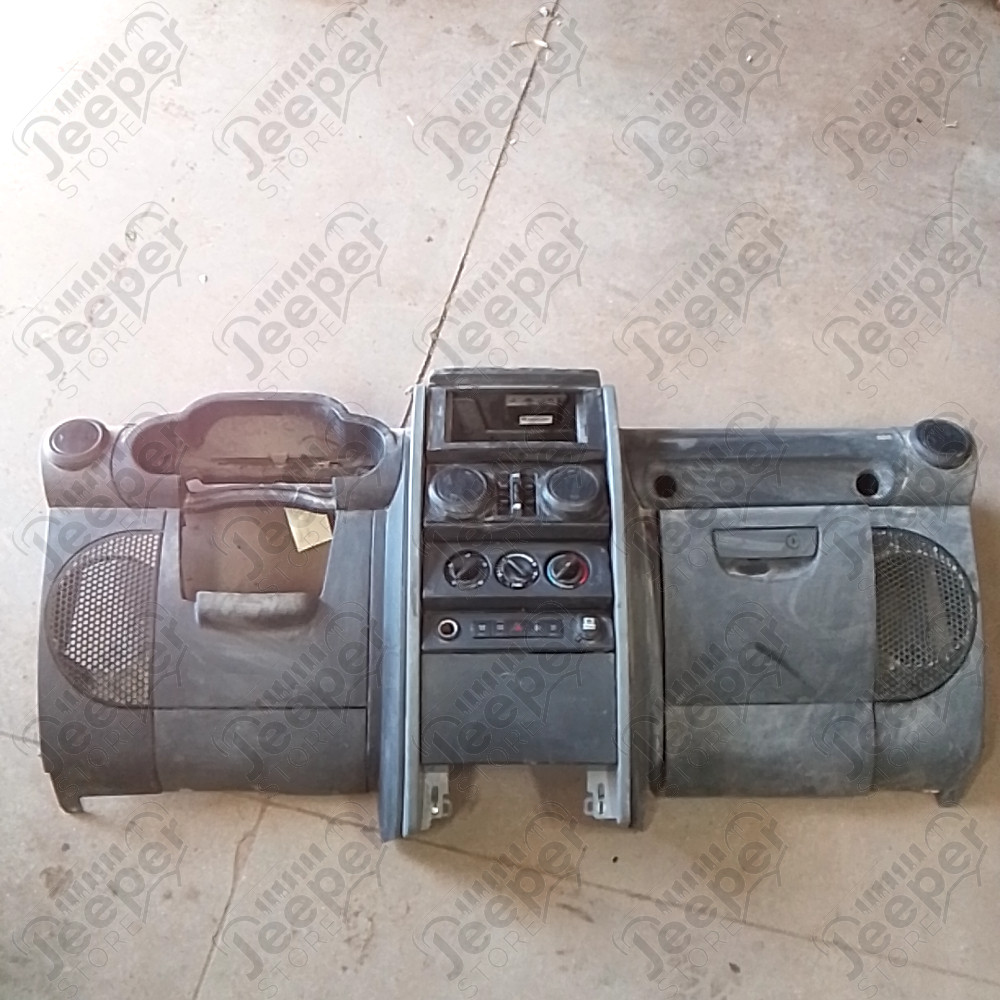 Occasion : Tableau de bord gris phase 1 pour Jeep Wrangler JK
