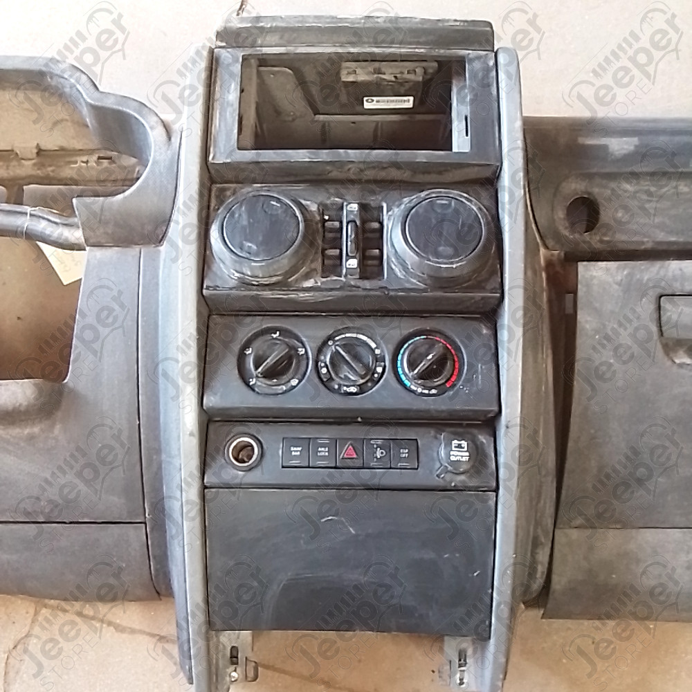 Occasion : Tableau de bord gris phase 1 pour Jeep Wrangler JK