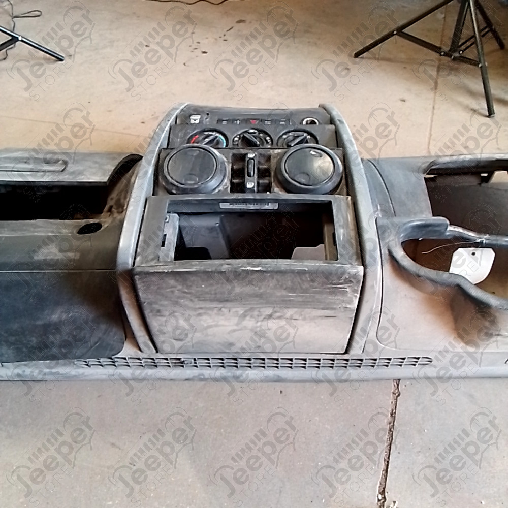 Occasion : Tableau de bord gris phase 1 pour Jeep Wrangler JK