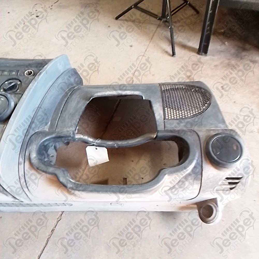 Occasion : Tableau de bord gris phase 1 pour Jeep Wrangler JK