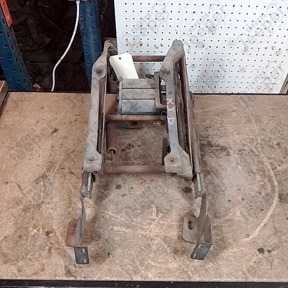 Occasion : Socle siège électrique passager pour Jeep MJ, XJ