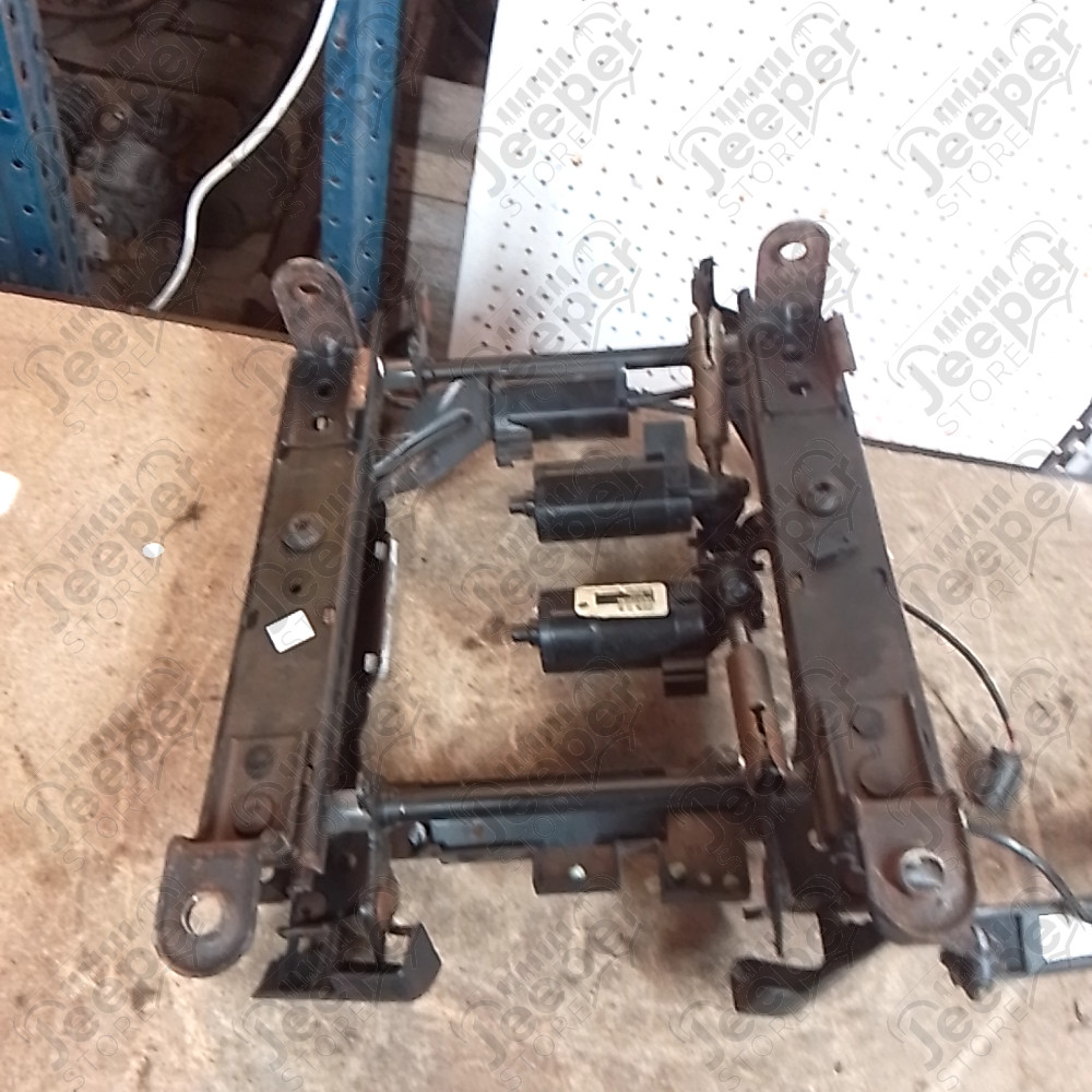 Occasion : Socle pour siège électrique passager pour Jeep Grand Cherokee WJ, WG