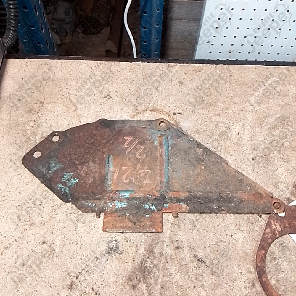 Occasion : Plaque fermeture boîte pour 4,2L essence avec boite manuelle. pour Jeep CJ7, CJ8, YJ