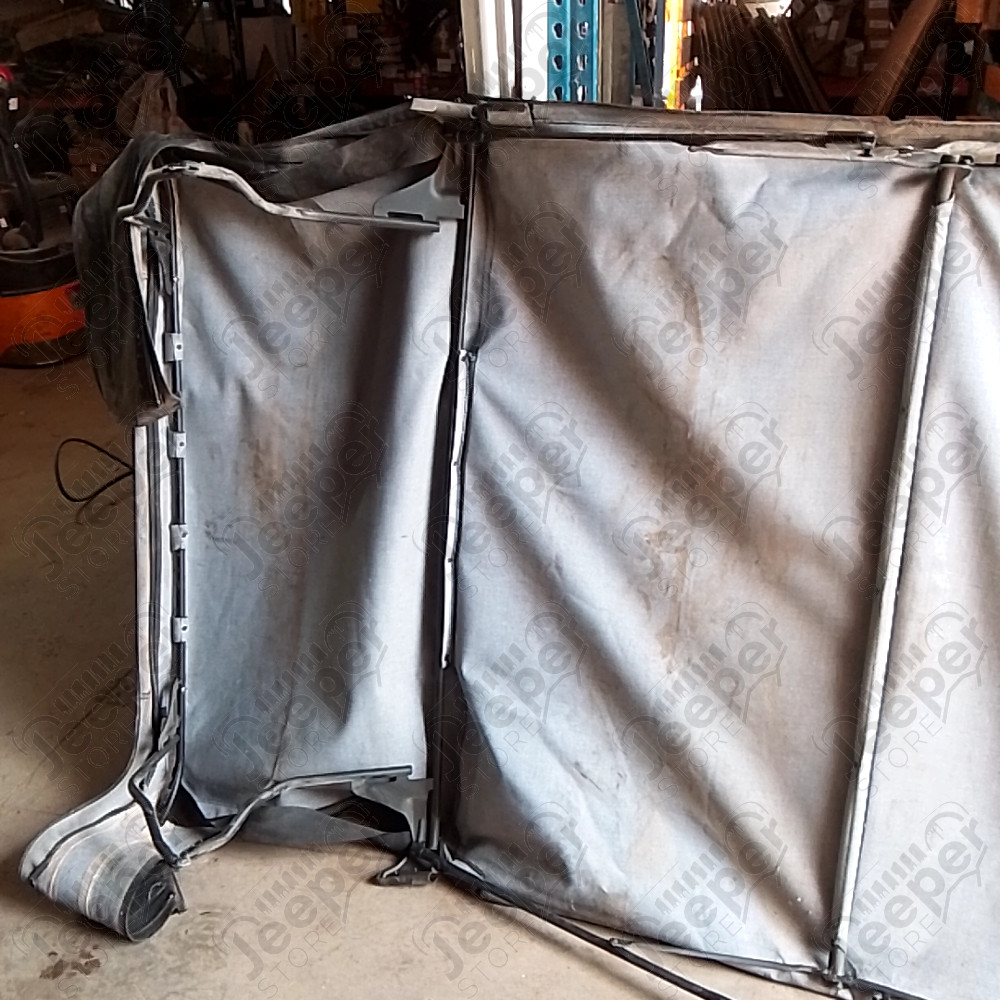Occasion : Bâche incomplète noire sans fenetres pour JK Unlimited 4 portes pour Jeep Wrangler JK