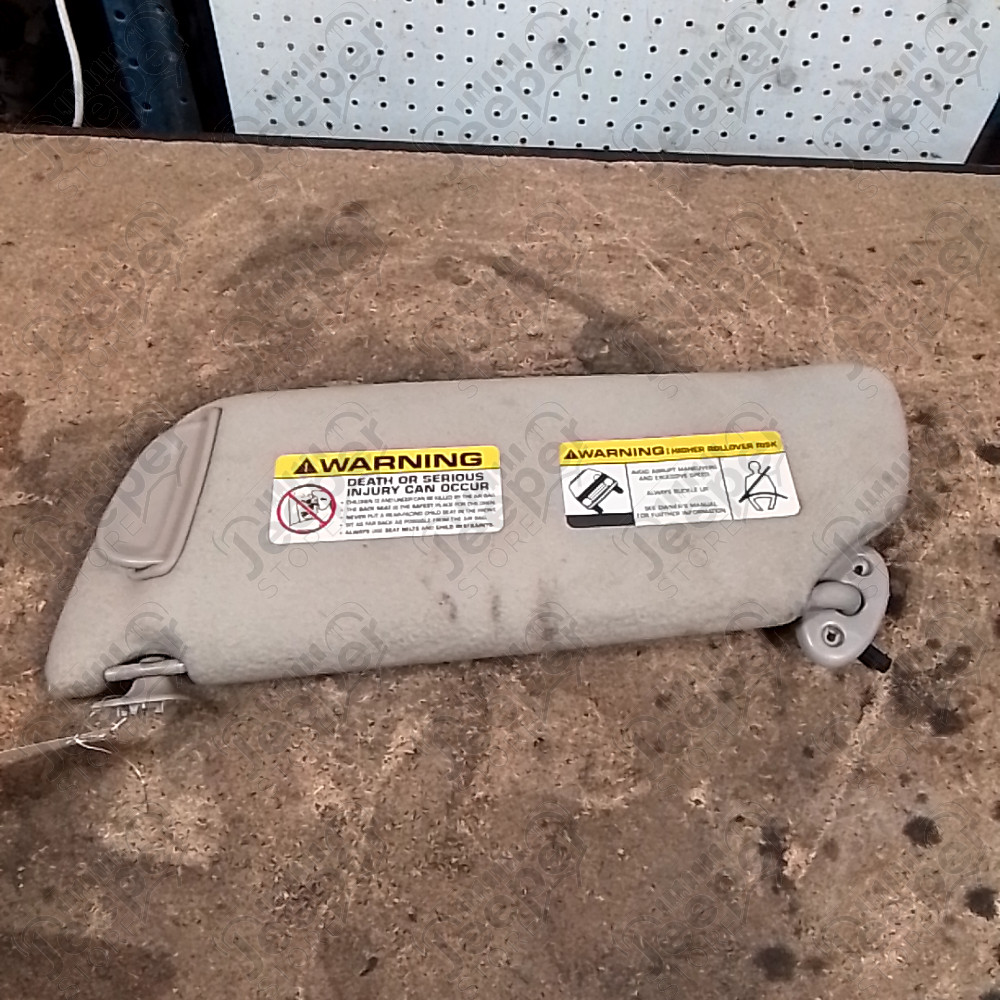 Occasion : Pare soleil beige (droit) pour Jeep Grand Cherokee WJ, WG