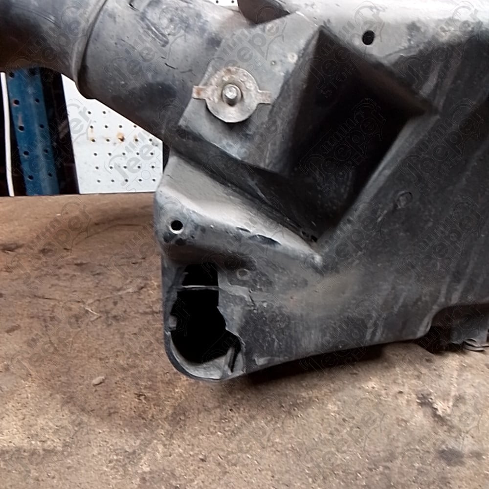 Occasion : Boîte à air pour 2,7L CRD (inférieur cassé) pour Jeep Grand Cherokee WJ, WG