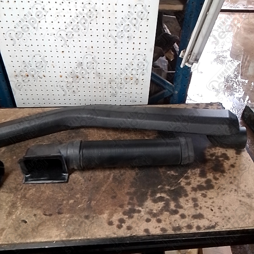 Occasion : Snorkel pour moteur 4.0L (sans fixation et sans visserie) pour Jeep MJ, XJ