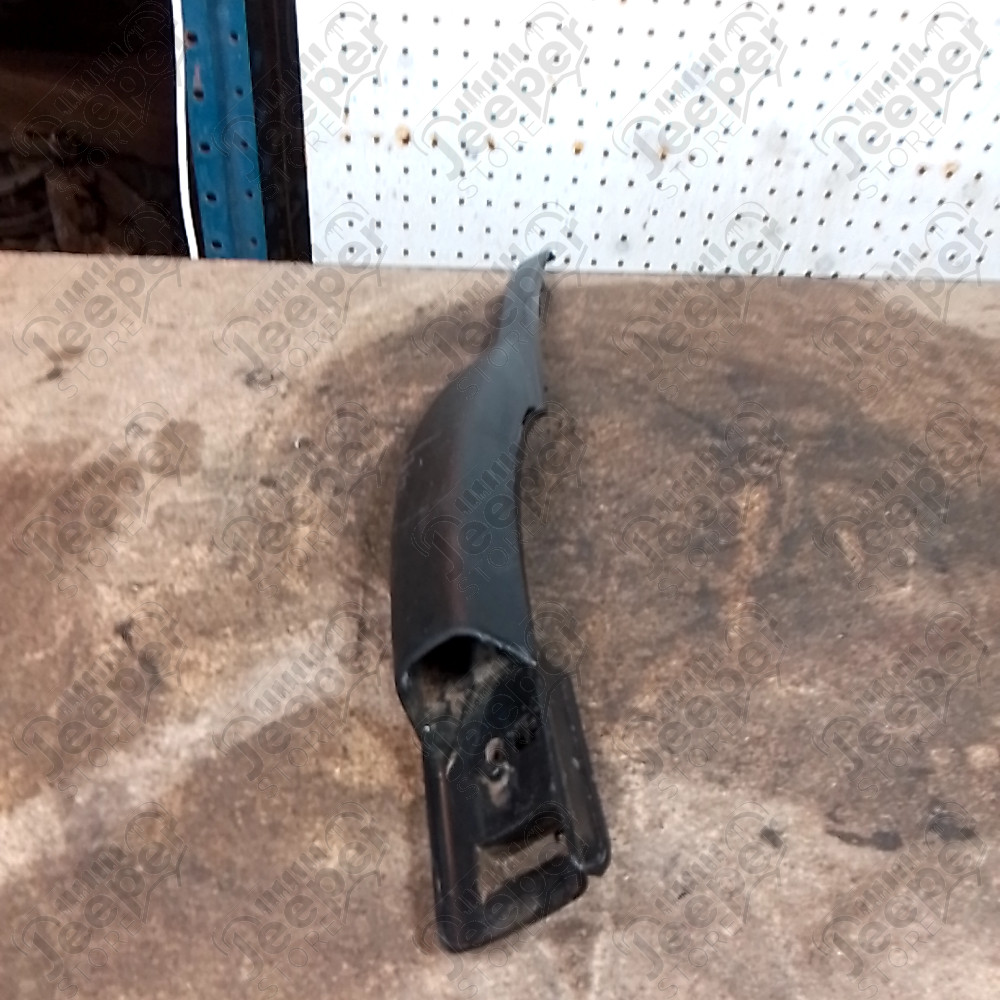 Occasion : Fixation avant droit pour barre de toit d'origine pour Jeep Grand Cherokee WJ, WG