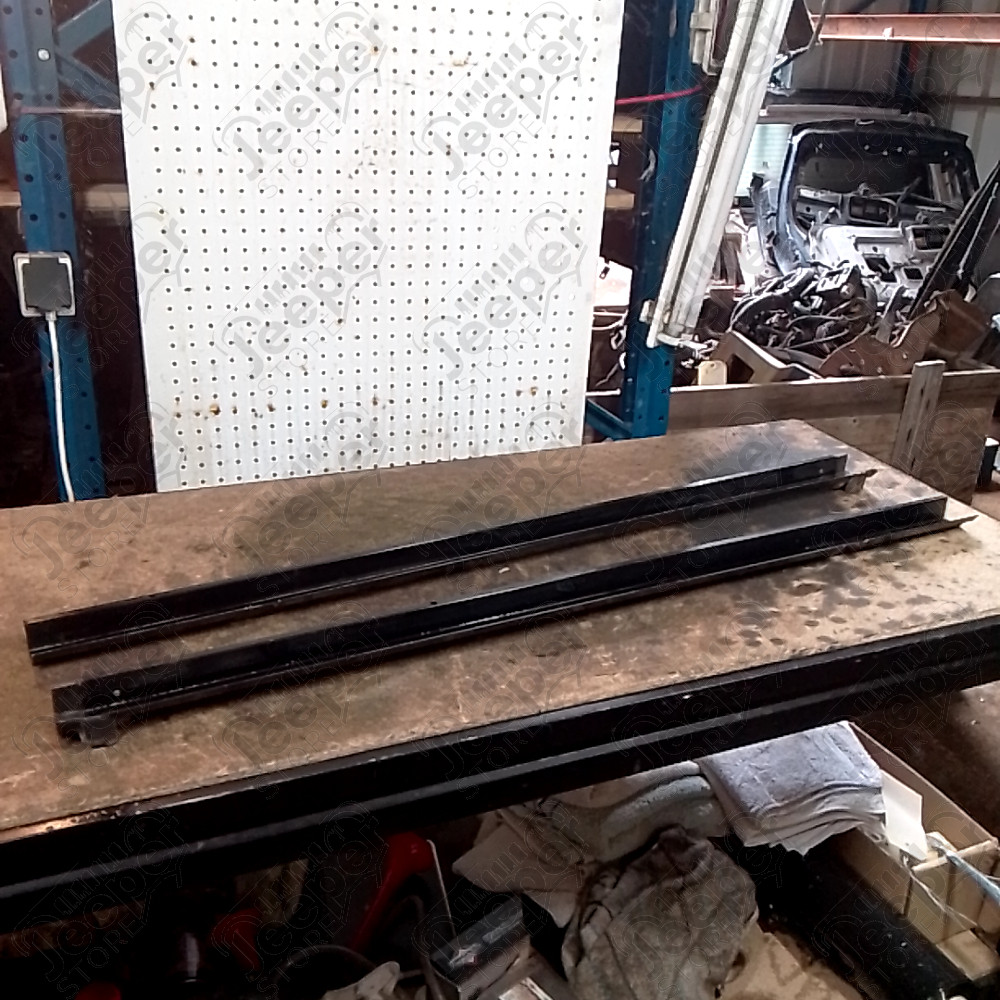 Occasion : Barre de tour de caisse pour bâche (gauche + droit) pour Jeep Wrangler YJ