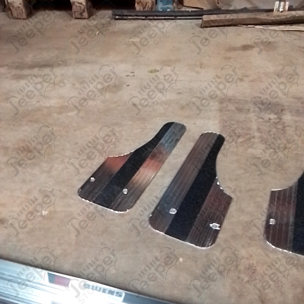Occasion : Kit de plateaux de marche pied en aluminium avec bande anti dérapante + kit de bavettes pour Jeep divers