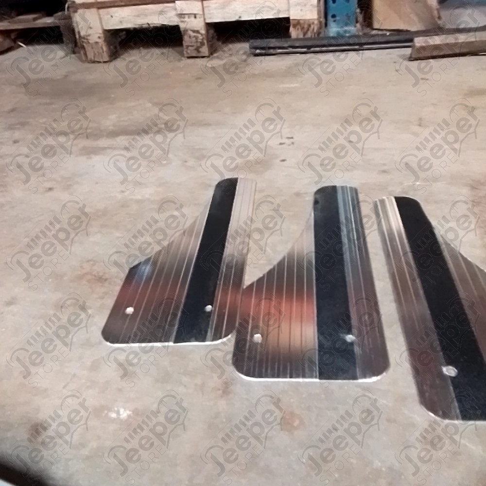 Occasion : Kit de plateaux de marche pied en aluminium avec bande anti dérapante + kit de bavettes pour Jeep divers