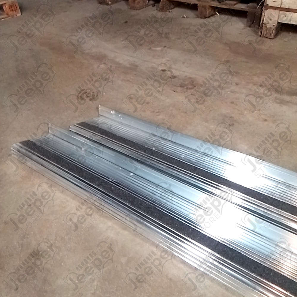 Occasion : Kit de plateaux de marche pied en aluminium avec bande anti dérapante + kit de bavettes pour Jeep divers