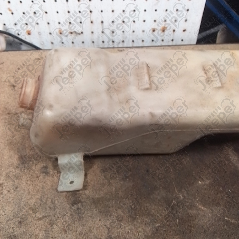 Occasion : Réservoir liquide de refroidissement pour Jeep CJ5, CJ7, CJ8, YJ